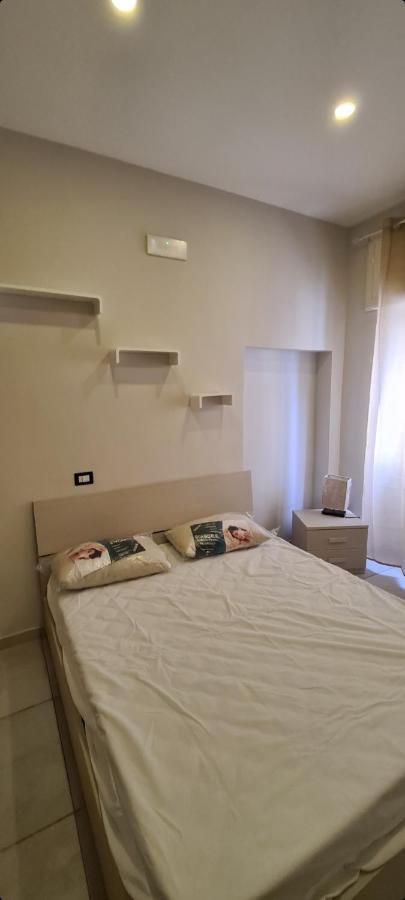 Garibaldi Room Naples Extérieur photo
